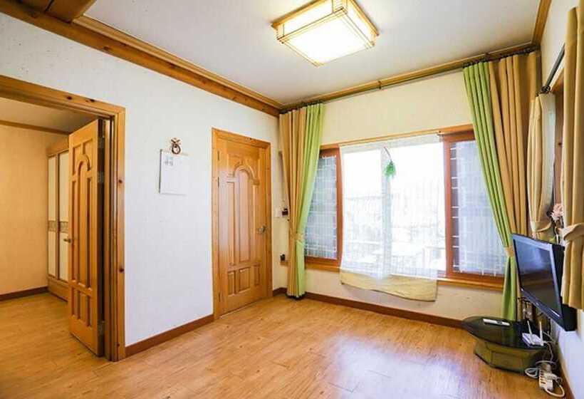 Yeonggwang Ogane Pension