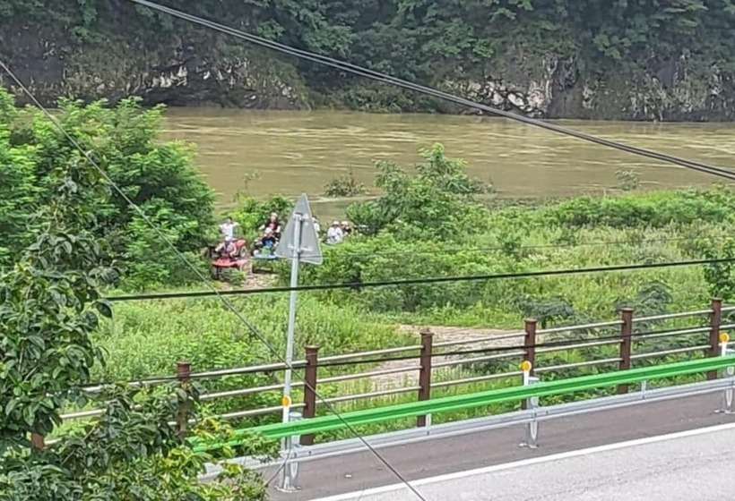 Yeongwol Donggang Close Pension