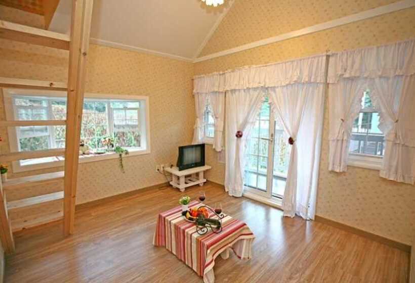 Yeongwol Donggang La Maison Pension