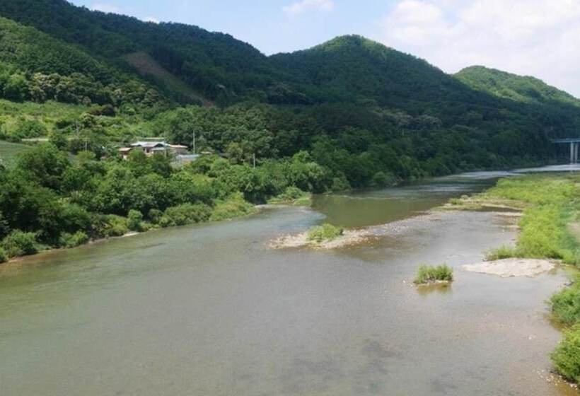 Yeongwol Riverside White House Pension