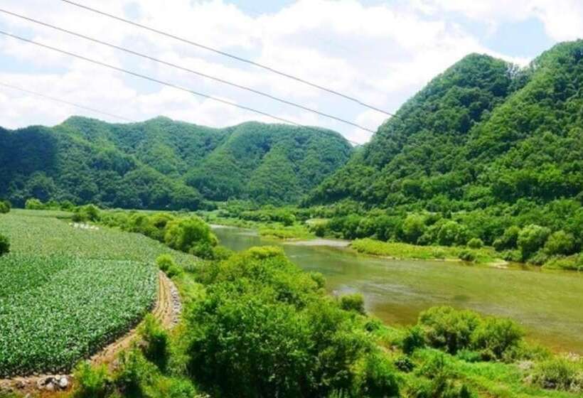 Yeongwol Riverside White House Pension