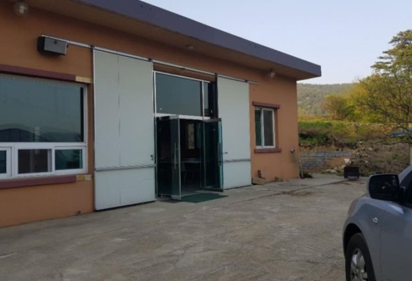 Yesan Sanmaru Pension