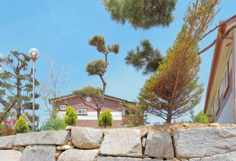 Yesan Sanmaru Pension