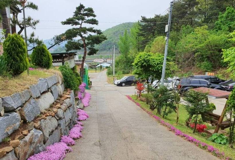 Yesan Sanmaru Pension