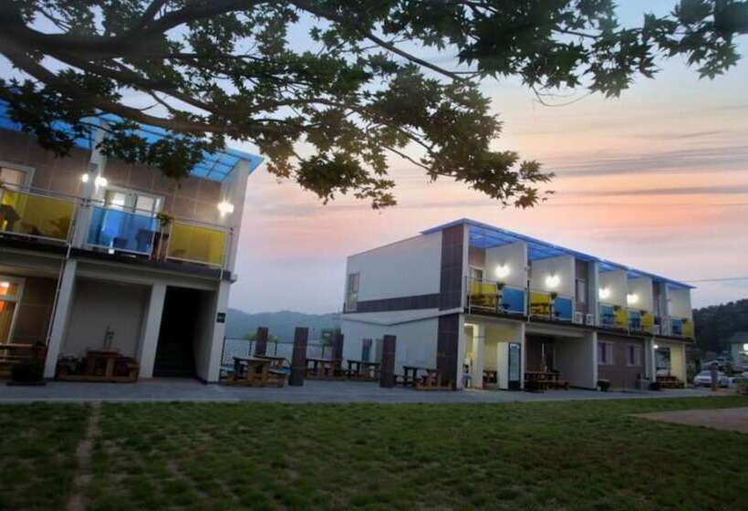 Yongin Everleeum Pension