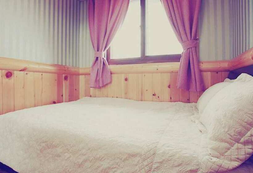 Yongin Road 47 Pension