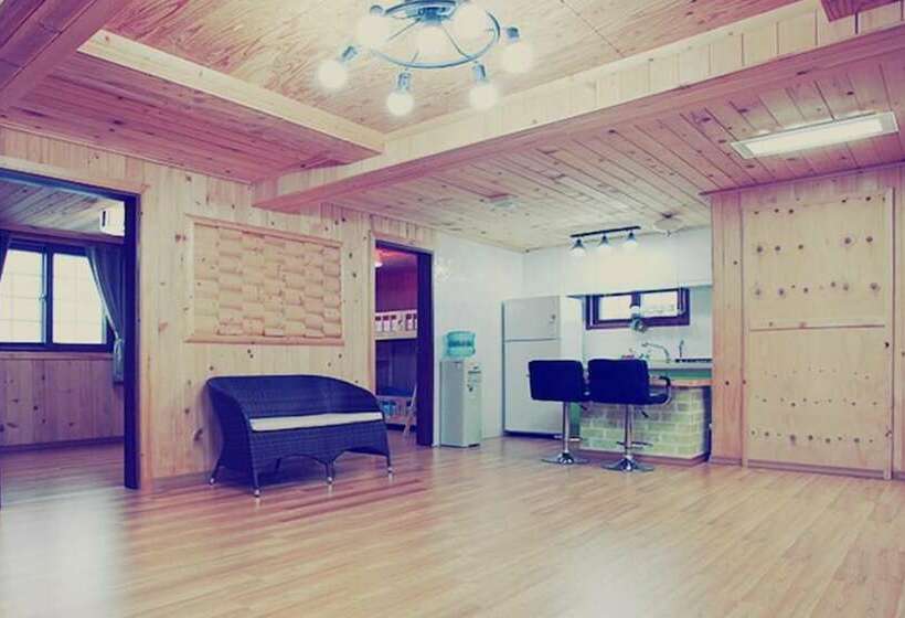 Yongin Road 47 Pension