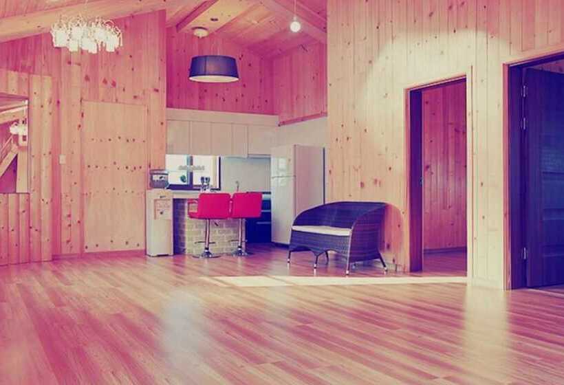 Yongin Road 47 Pension