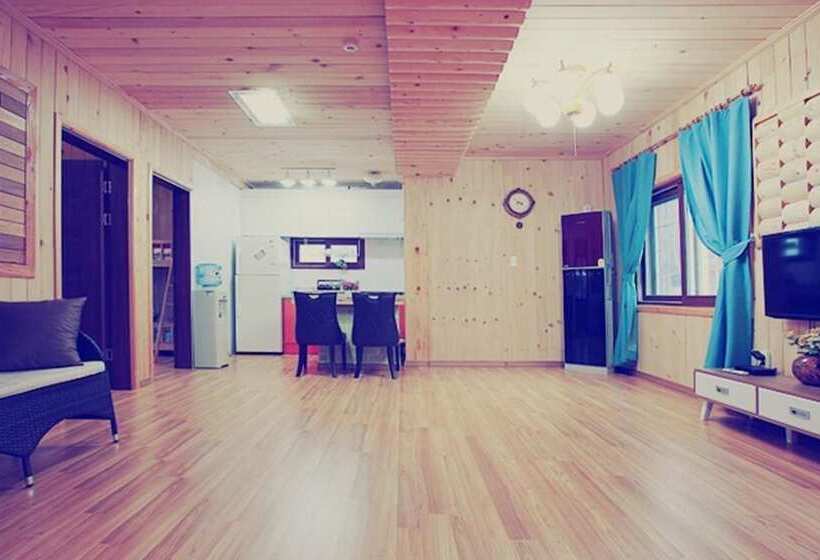 Yongin Road 47 Pension