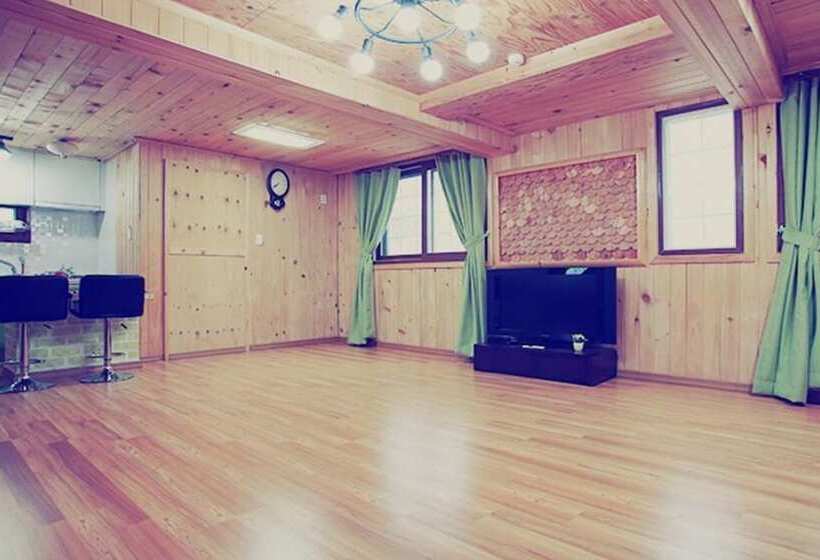 Yongin Road 47 Pension