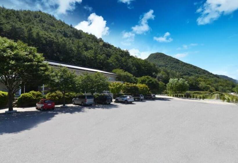 Youngwol Gimsatgat Hyugeso Pension