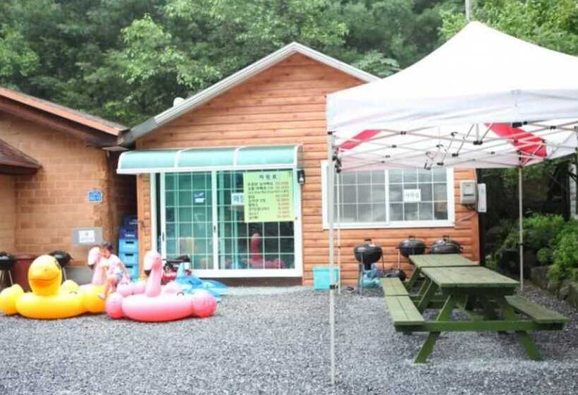 Youngwol Sky Pension Camping