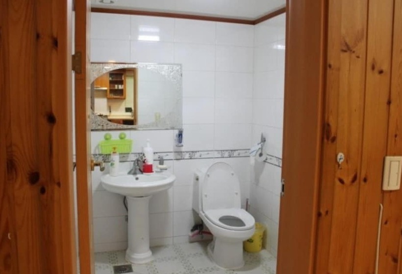 Youngwol Sky Pension Camping