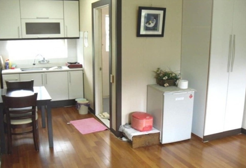 Bonghwa Pension Hanee Baram