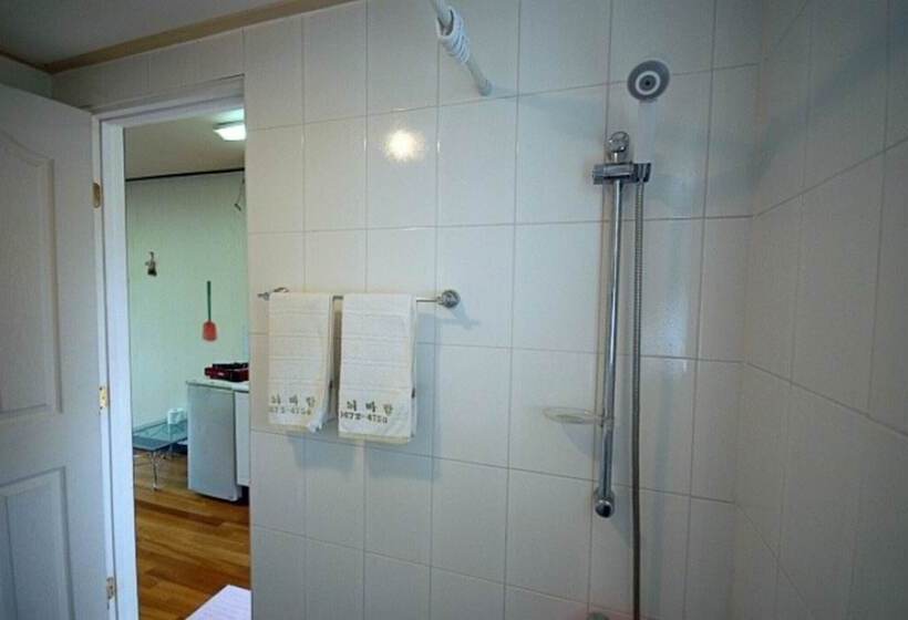 Bonghwa Pension Hanee Baram