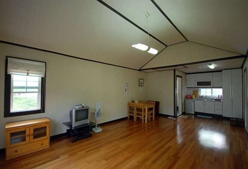 Bonghwa Pension Hanee Baram