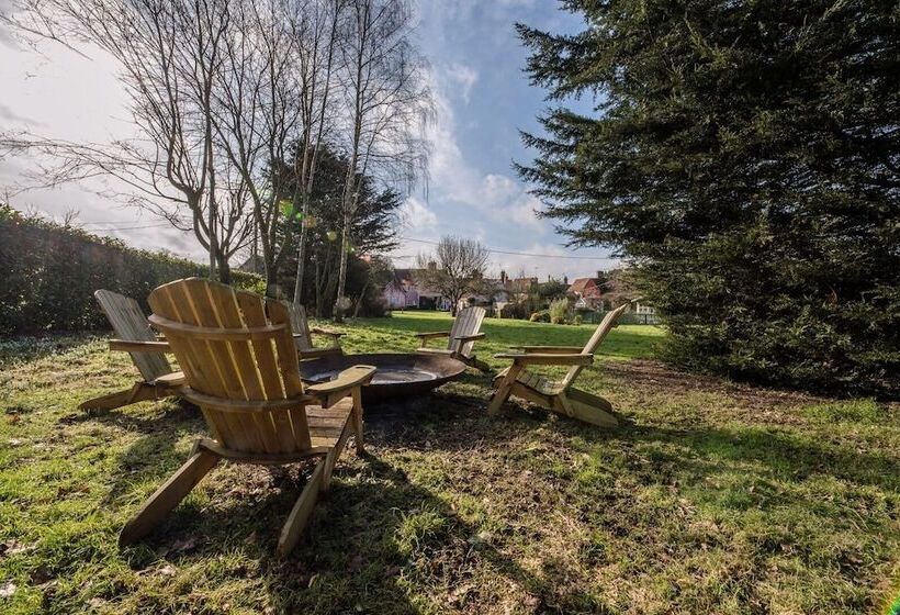 Bridge House, Kersey