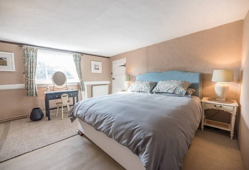 Bridge House, Kersey