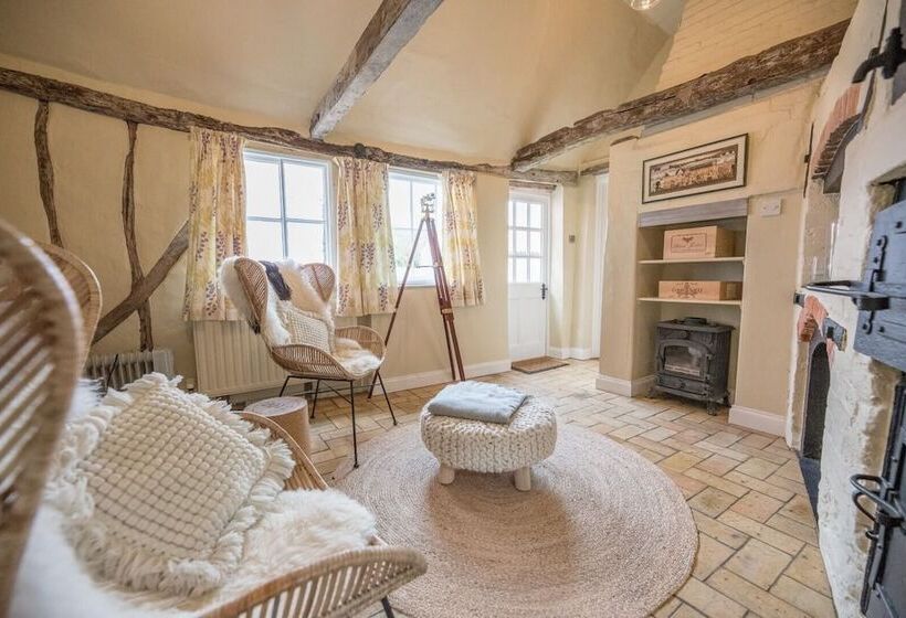 Bridge House, Kersey