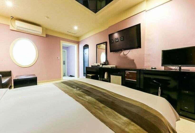 Cheongju Who Self Check In Motel