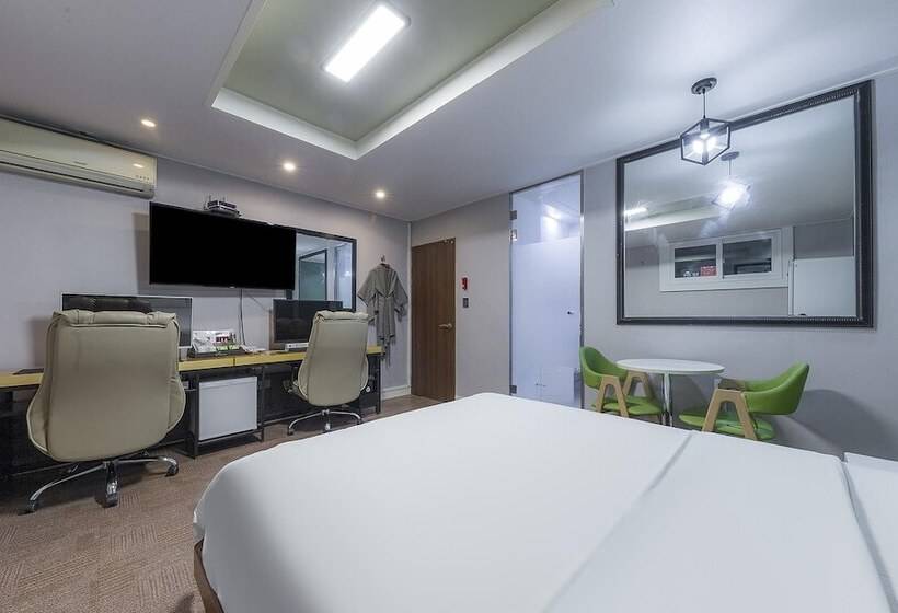 Chungju Healing Self Check In Motel