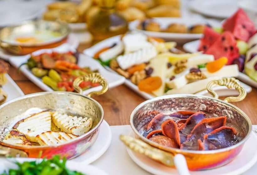 Cunda Rota Garden Otel