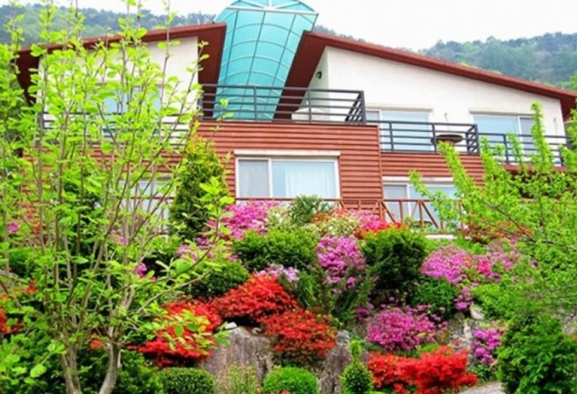 Danyang Fragrant Tree Pension