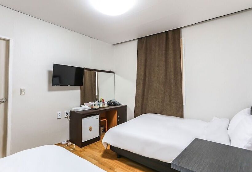 Gangneung Miseongjang Motel