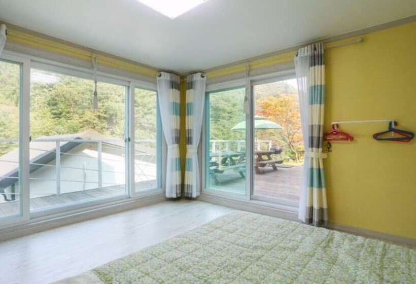 Gapyeong Blue B Pension