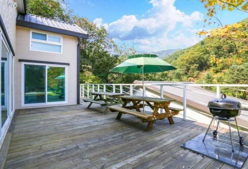 Gapyeong Blue B Pension