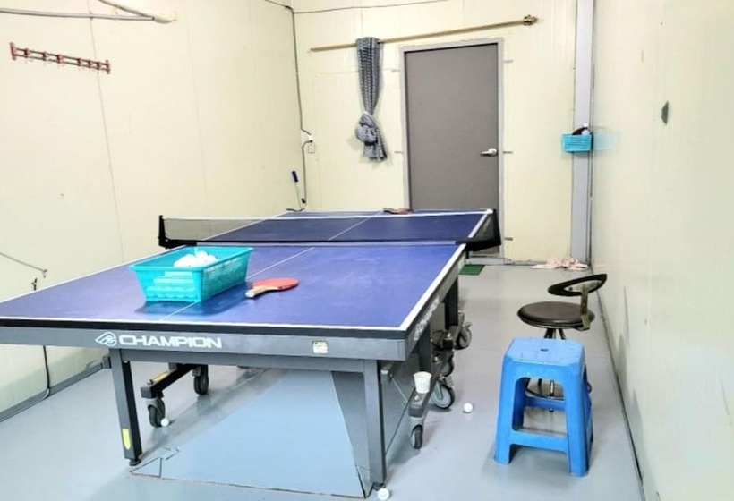 Gapyeong Chorok Jeongwon Gyegok Dokchae Pension