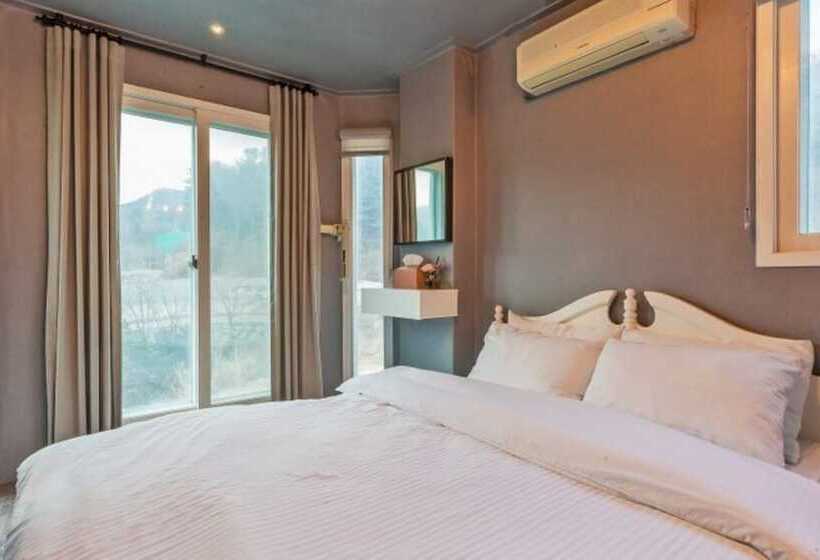 Gapyeong Roman Pension