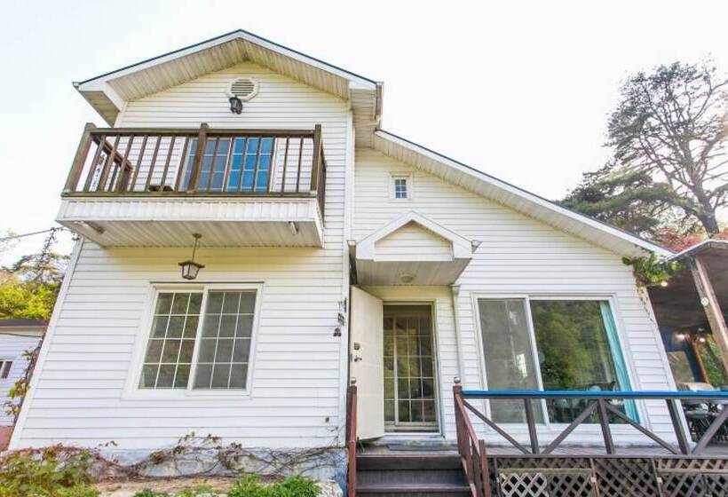 Geumsan Riverville Pension