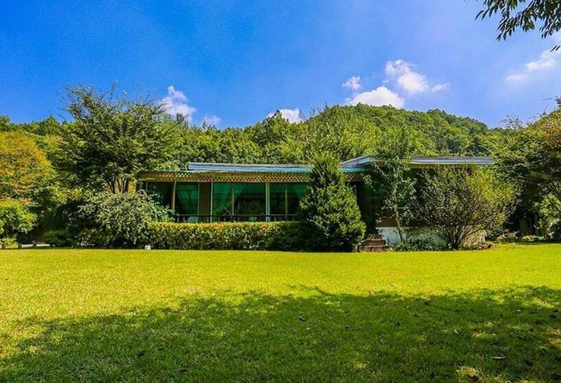 Goesan Romi House Pension