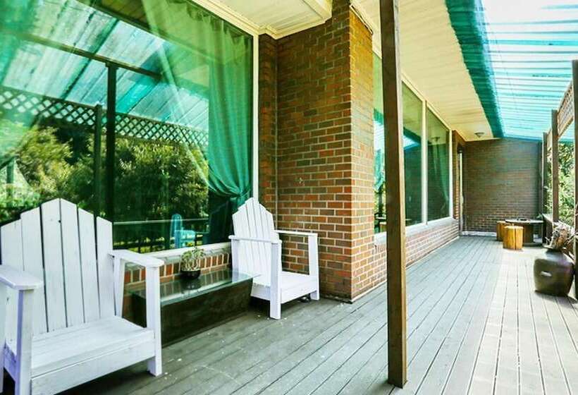 Goesan Romi House Pension