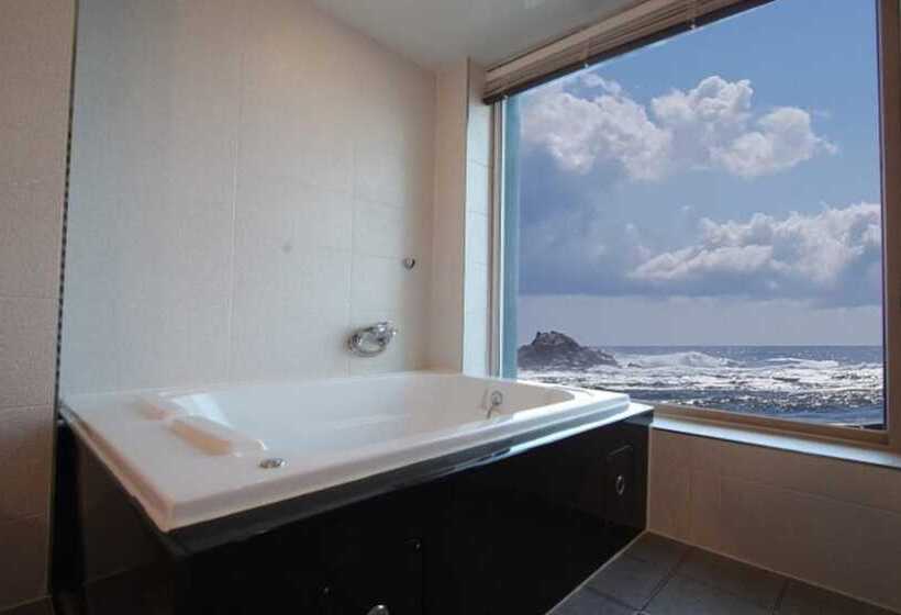 Goseong Daori Pension