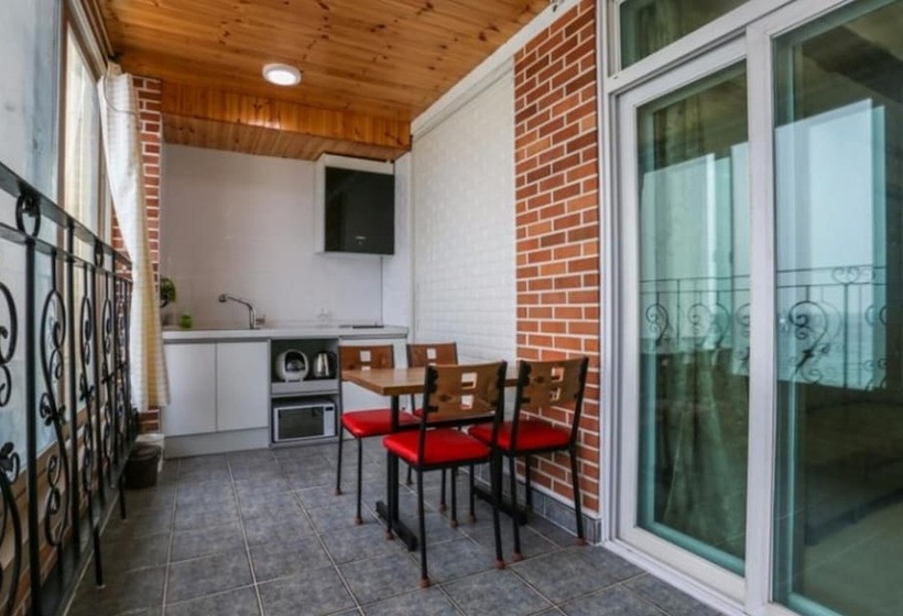 Goseong Daori Pension