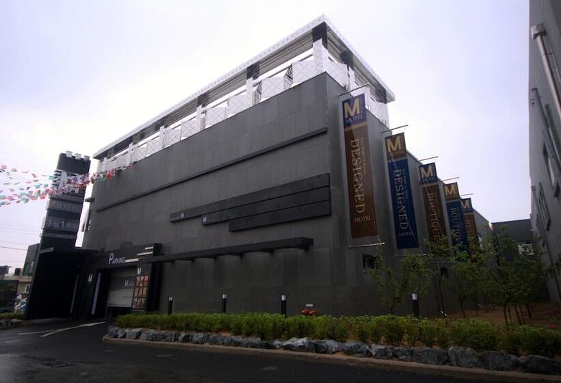 Gyeongsan M Self Check In Motel