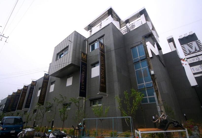 Gyeongsan M Self Check In Motel