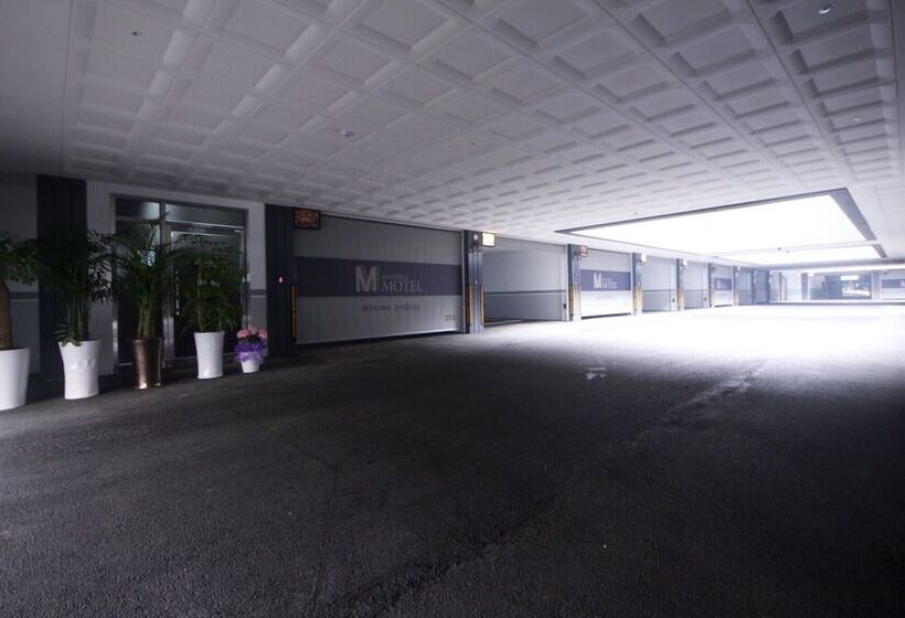 Gyeongsan M Self Check In Motel