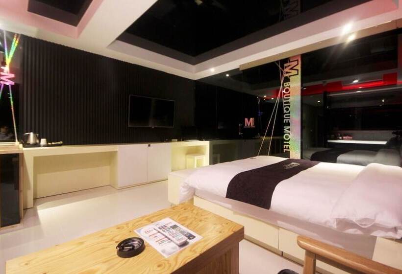 Gyeongsan M Self Check In Motel