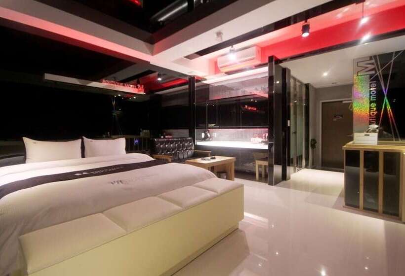 Gyeongsan M Self Check In Motel