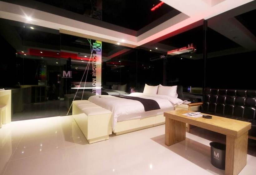 Gyeongsan M Self Check In Motel