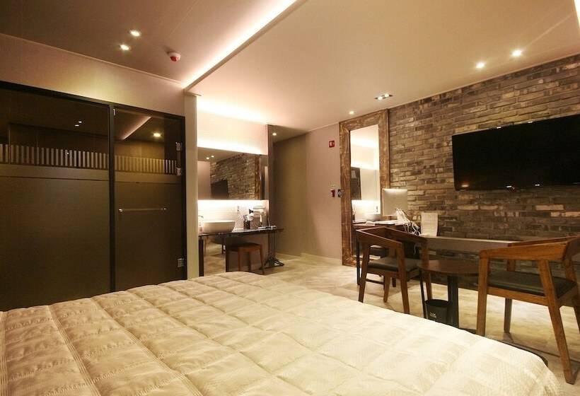 Hadong The W Self Checkin Motel