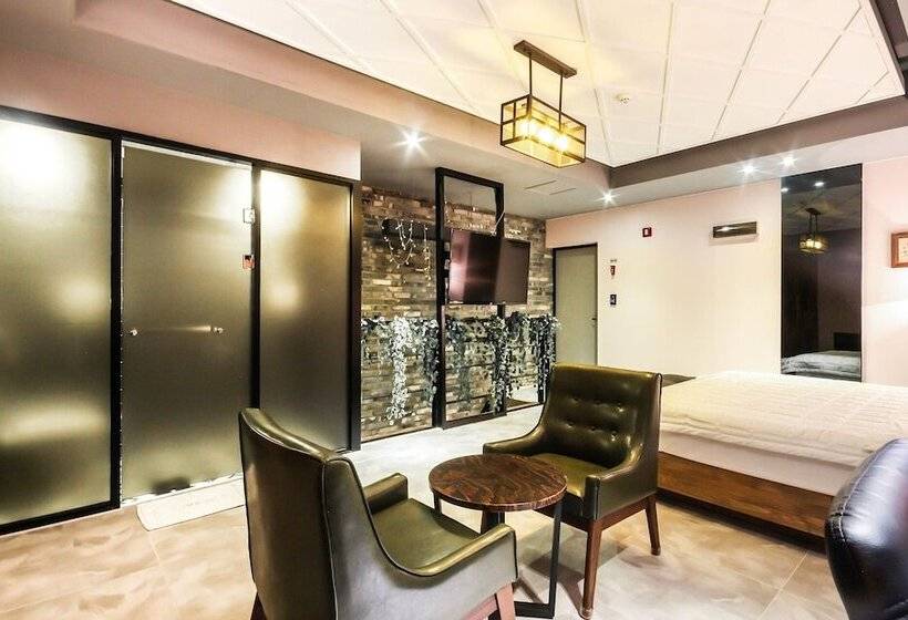 Hadong The W Self Checkin Motel