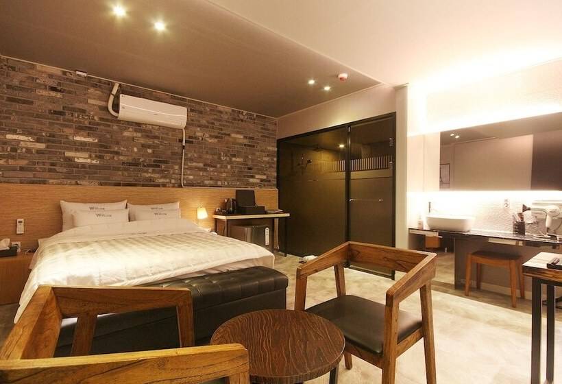 Hadong The W Self Checkin Motel