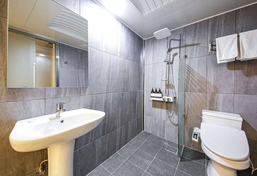 Haenam Plus Self Checkin Motel