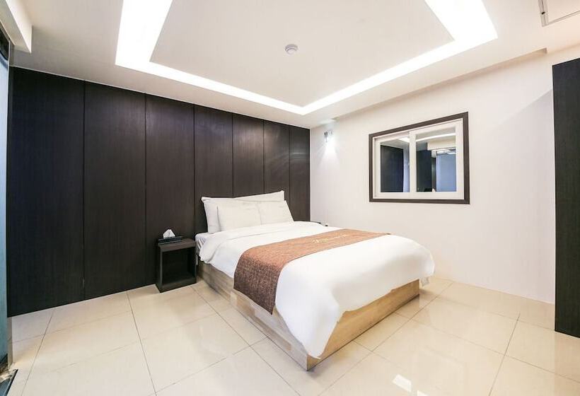 Haenam Plus Self Checkin Motel