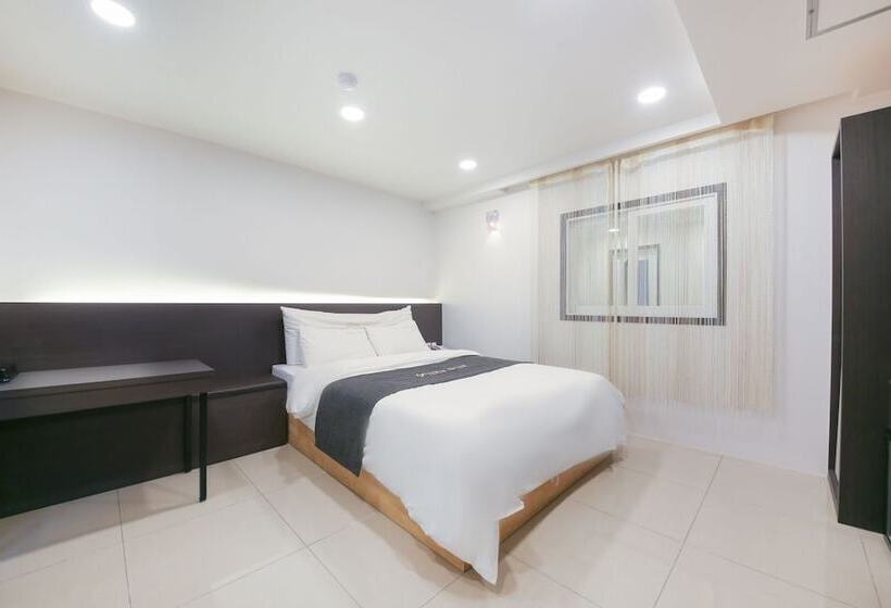 Haenam Plus Self Checkin Motel