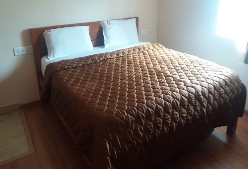 Отель Abode By Brown Tree Resorts